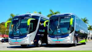 Ônibus da empresa Jumbo Turismo