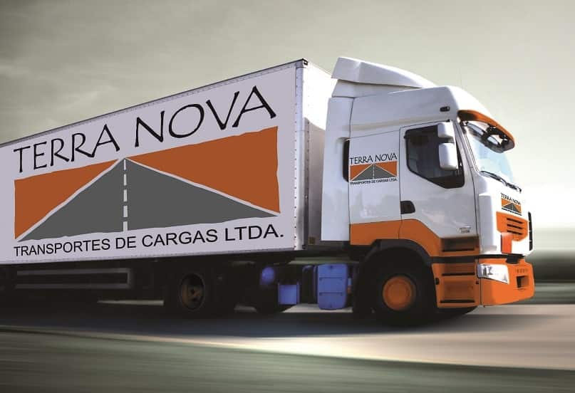 Caminhão Terra Nova Logística